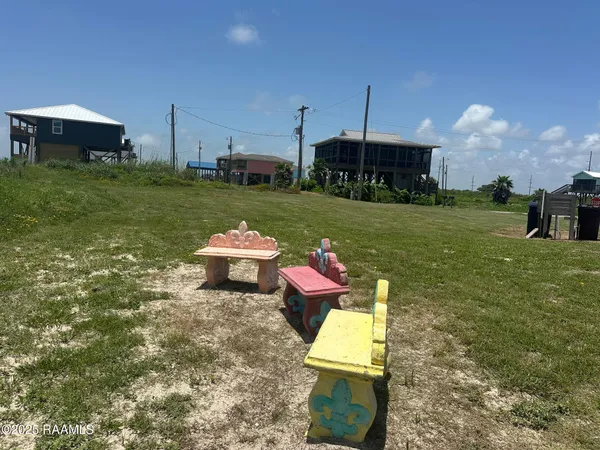 $300,000 | 172-174 Kathy, Cameron, LA 70631