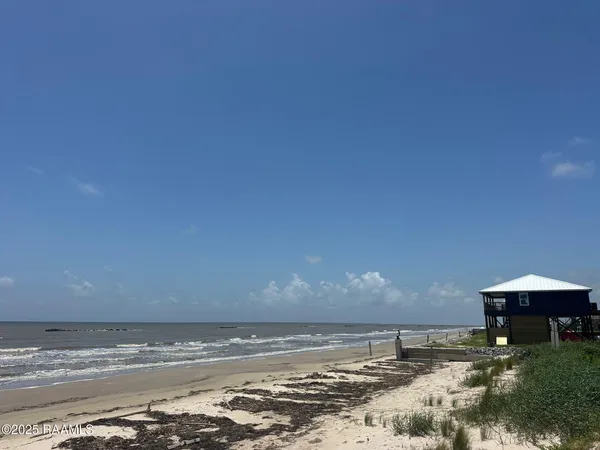 $300,000 | 172-174 Kathy, Cameron, LA 70631