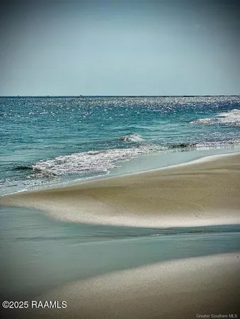 $300,000 | 172-174 Kathy, Cameron, LA 70631