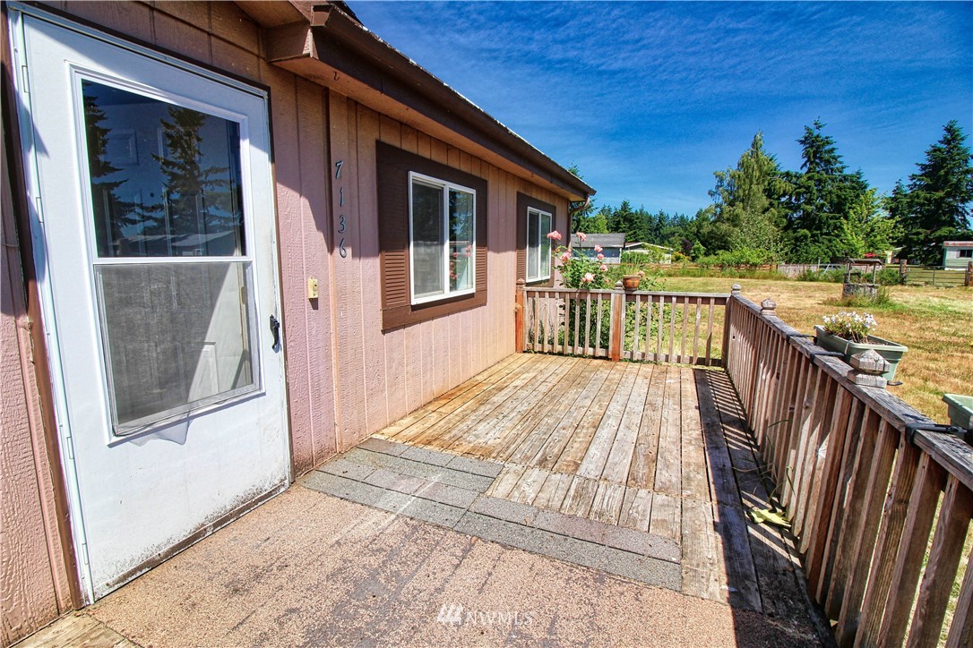 7136 196th Avenue Southwest Rochester, WA 98579 - Photo 5 of 22