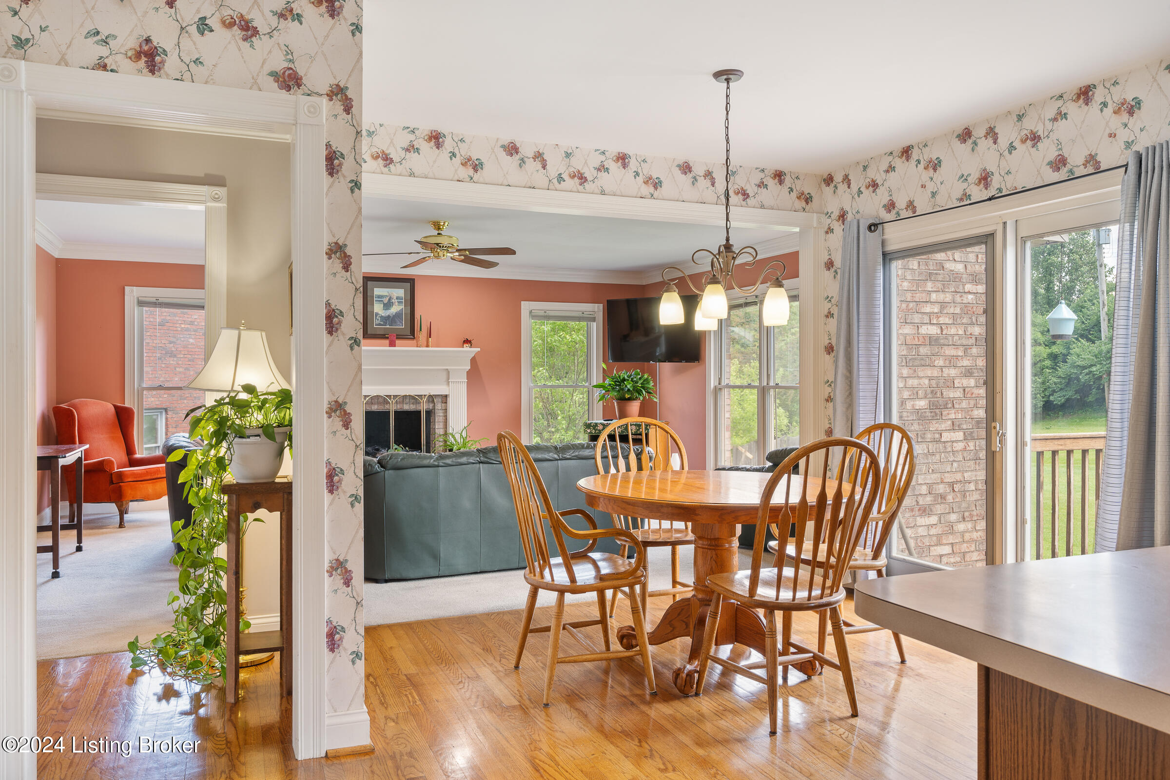 12613 Kirkham Road Louisville, KY 40299 - Photo 20 of 51 12613 Kirkham Rd-18