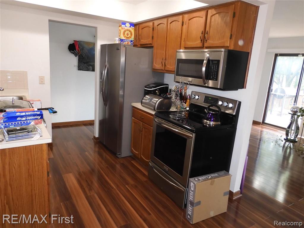 5350 Rene Drive Warren, MI 48091 - Photo 5 of 22