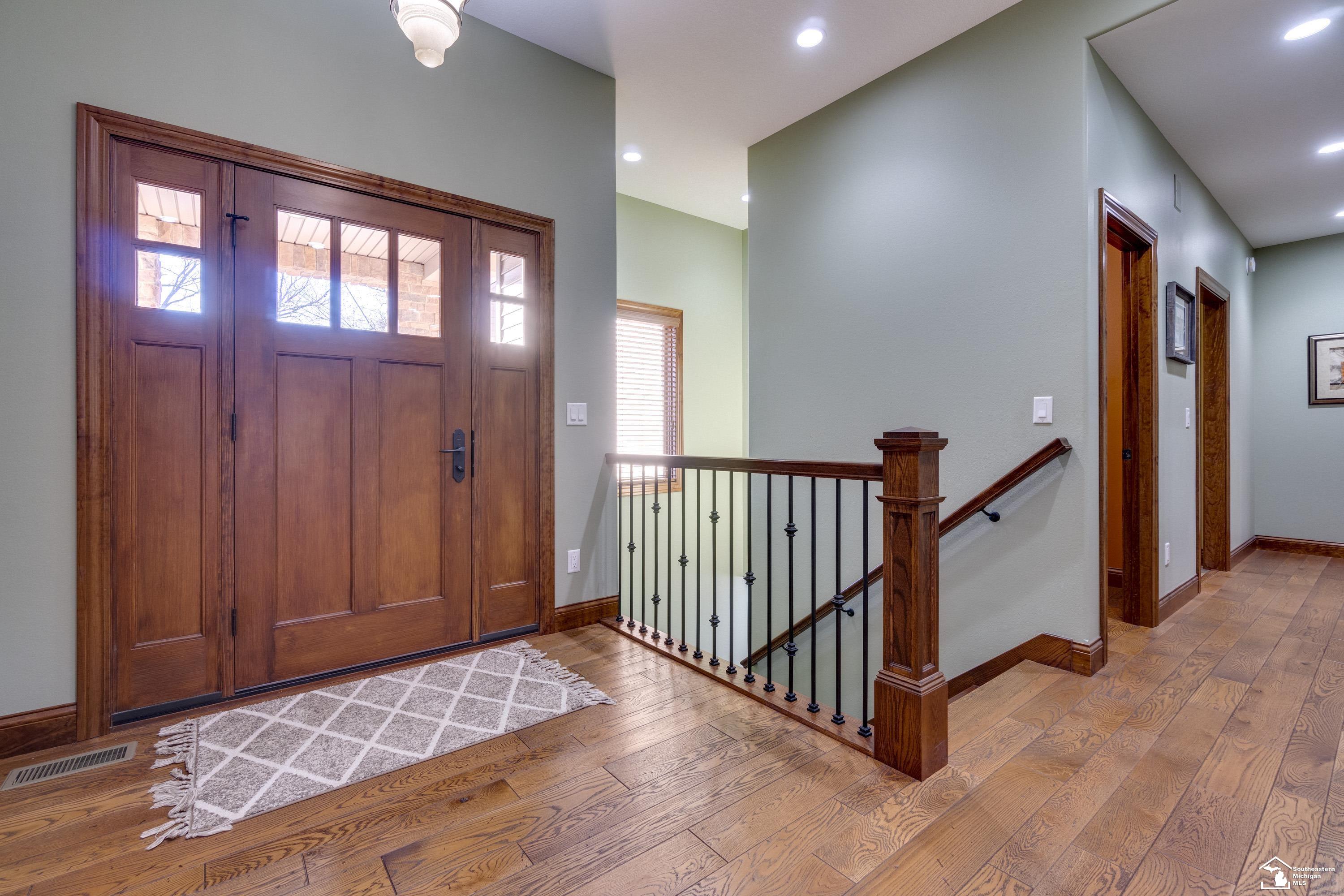 8342 Secor Road Lambertville, MI 48144 - Photo 25 of 48 Gallery Image 25