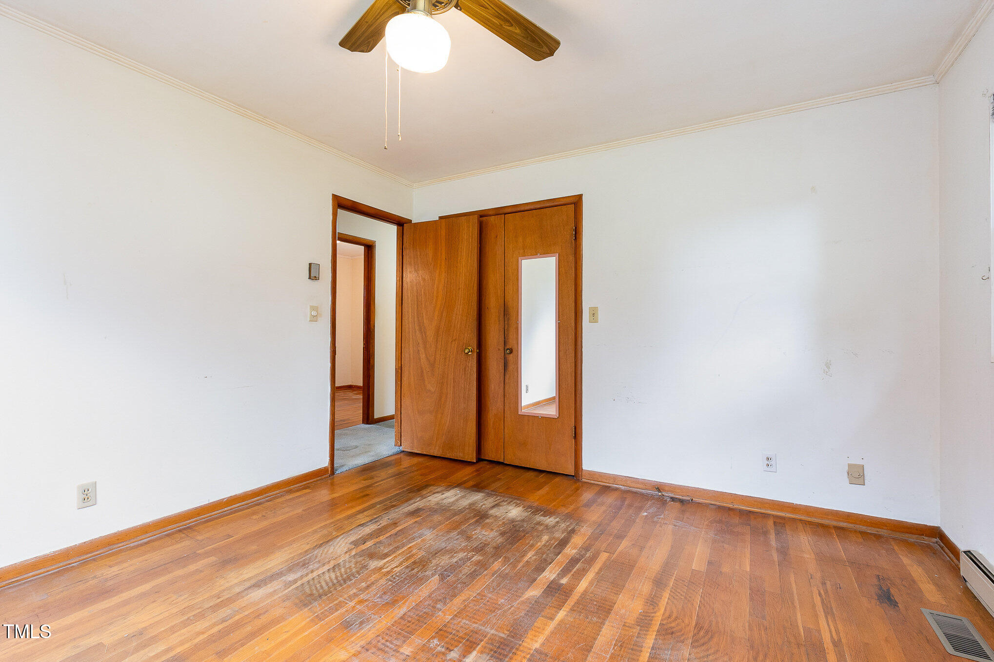 1012 Roxboro Road Haw River, NC 27258 - Photo 16 of 31 Primary bedroom