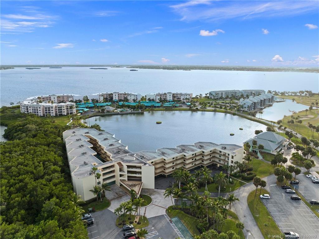 221 Northeast Plantation Road, Unit 307 Stuart, FL 34996 - Photo 3 of 44 Gallery Image 3