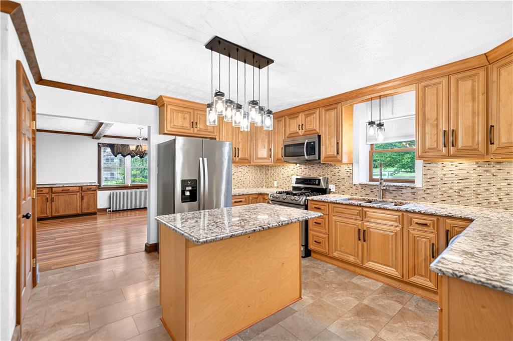 1301 Langeloth Road Burgettstown, PA 15021 - Photo 5 of 50 WOW... an updated kitchen!!