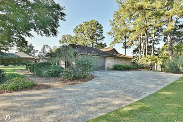 7309 Standing Boy Road Columbus, GA 31904 - Photo 8 of 35 Garage