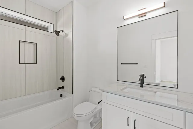 $1,525,000 | 4001 B Murphy Road, Nashville, TN 37209