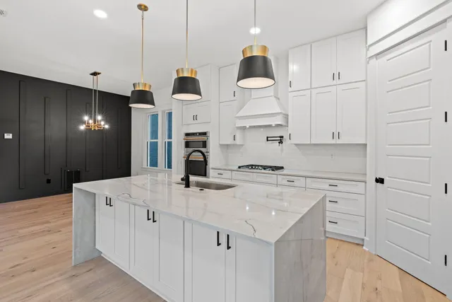 $1,525,000 | 4001 B Murphy Road, Nashville, TN 37209