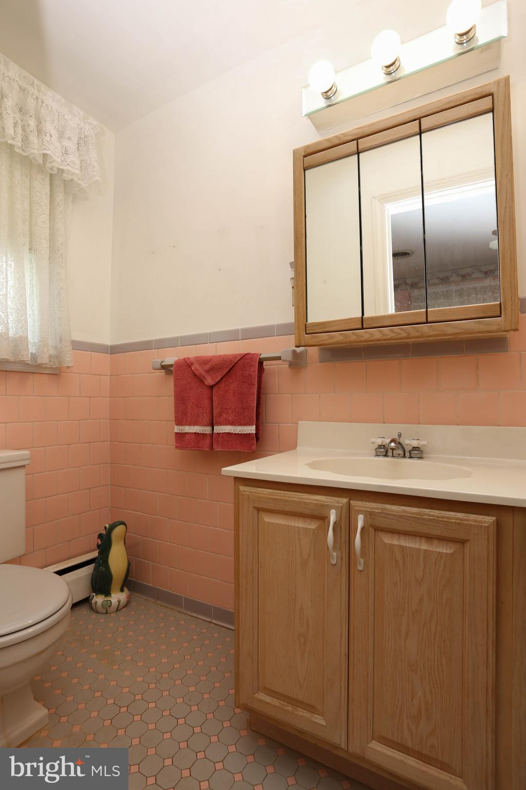 8173 Orchard Point Road Pasadena, MD 21122 - Photo 16 of 48 Gallery Image 16
