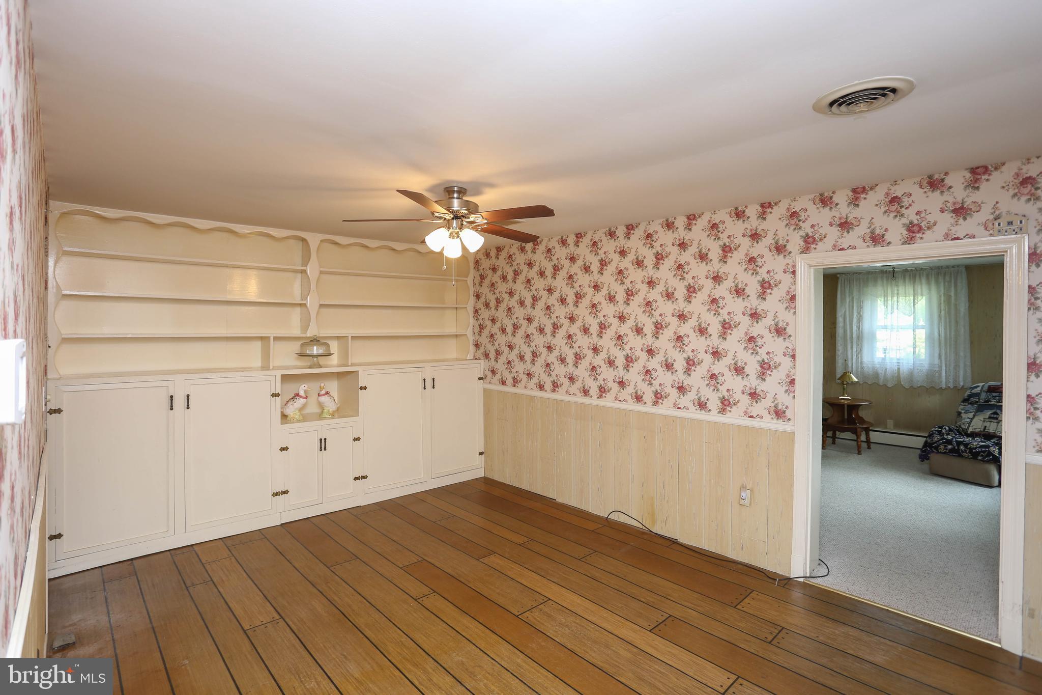 8173 Orchard Point Road Pasadena, MD 21122 - Photo 23 of 48 Gallery Image 23