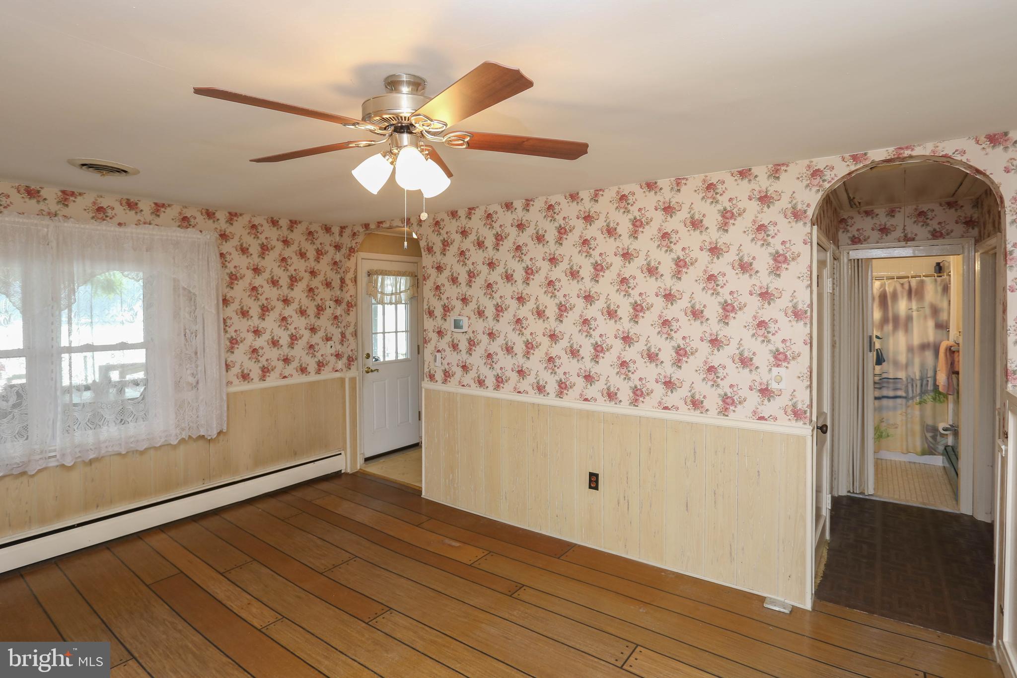 8173 Orchard Point Road Pasadena, MD 21122 - Photo 24 of 48 Gallery Image 24