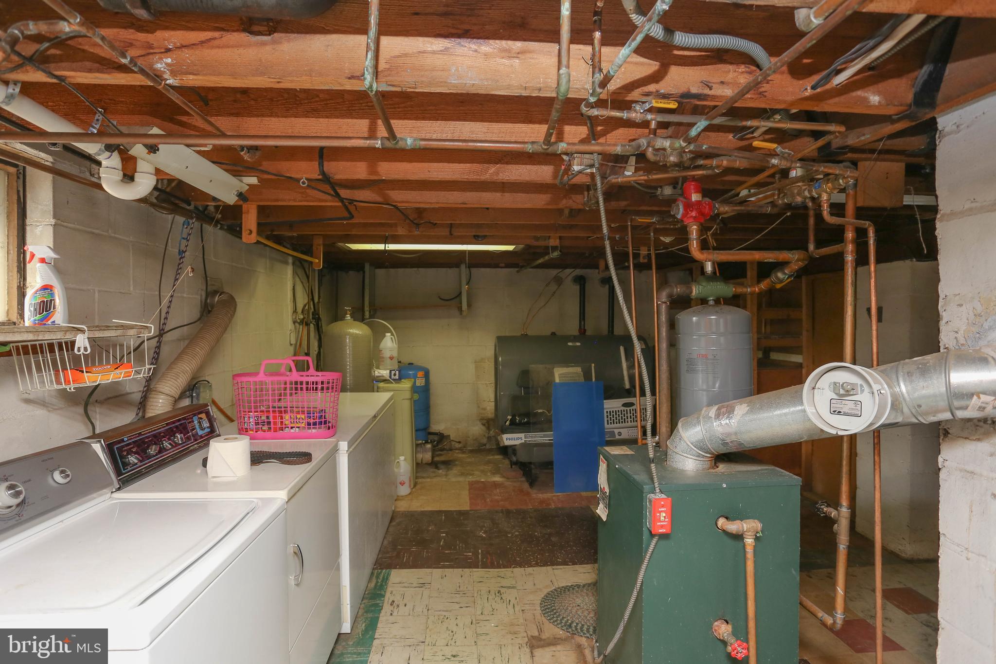 8173 Orchard Point Road Pasadena, MD 21122 - Photo 34 of 48 Gallery Image 34
