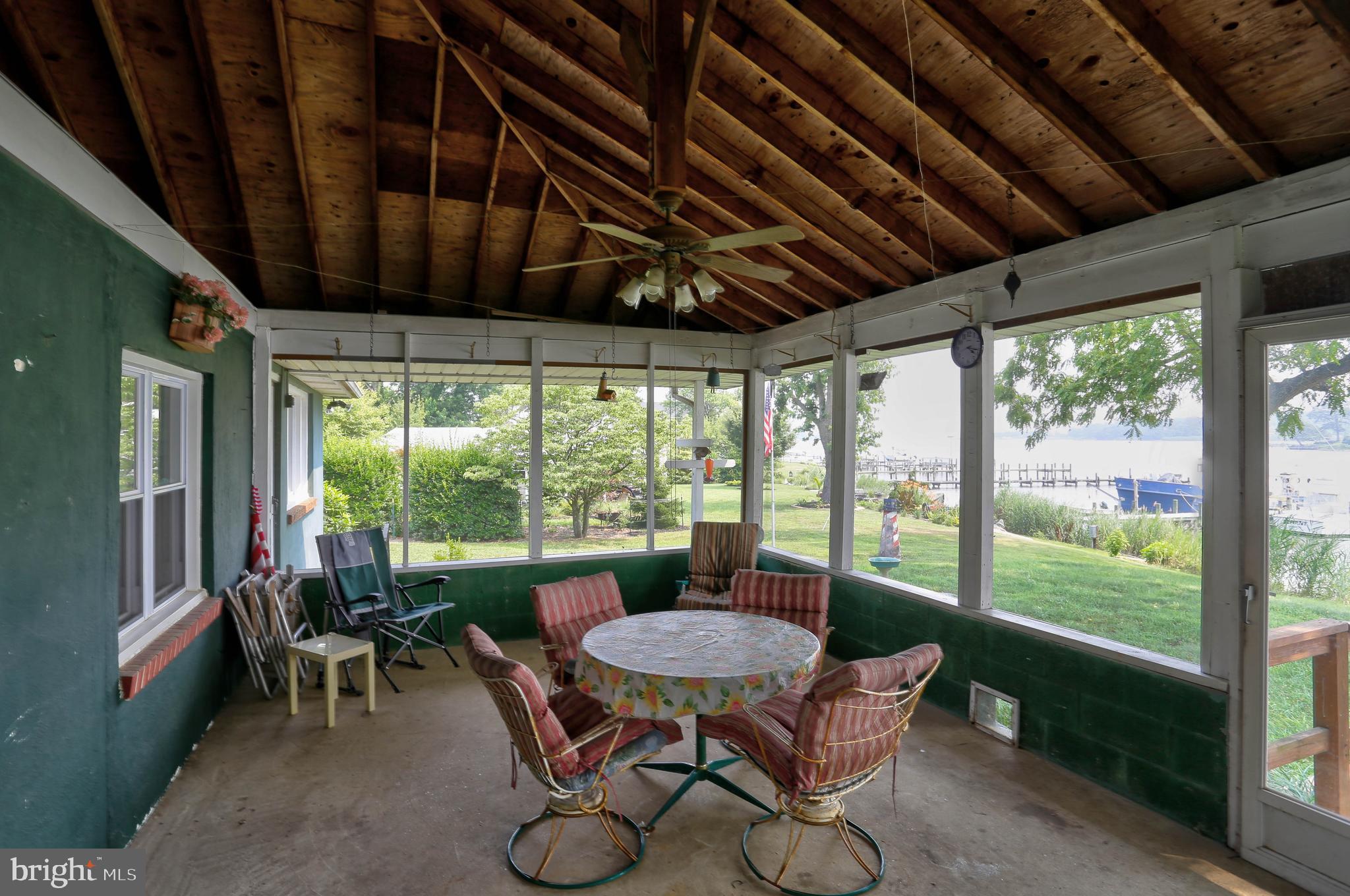 8173 Orchard Point Road Pasadena, MD 21122 - Photo 36 of 48 Gallery Image 36