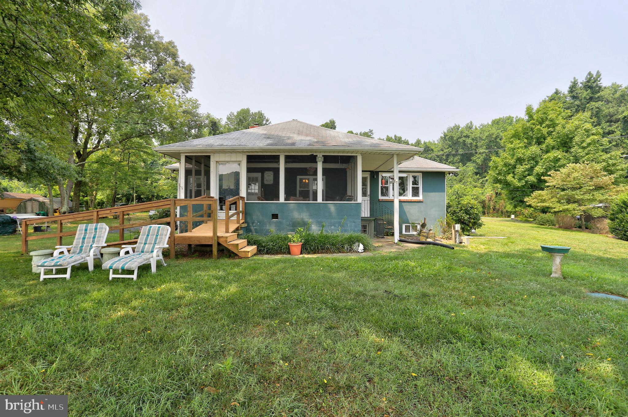 8173 Orchard Point Road Pasadena, MD 21122 - Photo 39 of 48 Gallery Image 39