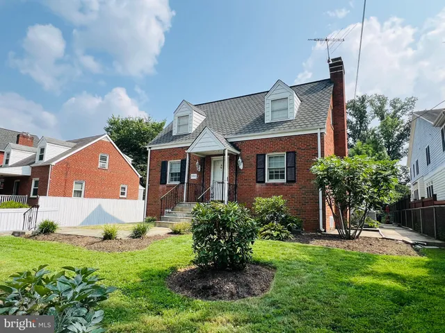 $1,199,500 | 6314 Washington Boulevard, Arlington, VA 22205