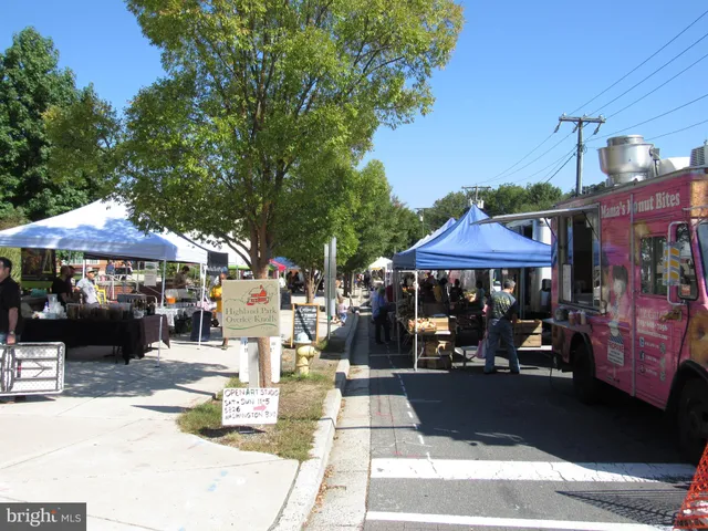 $1,199,500 | 6314 Washington Boulevard, Arlington, VA 22205