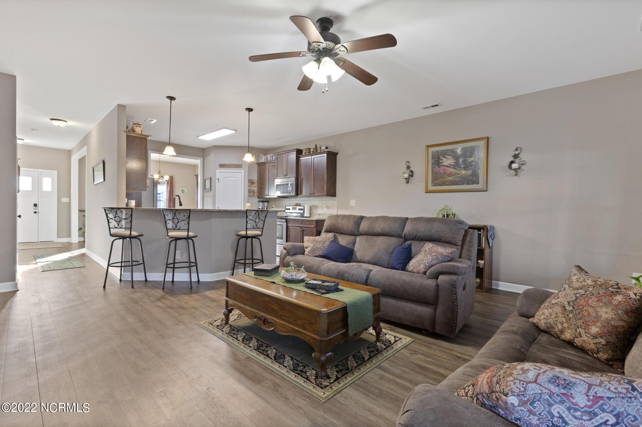 402 Kinroff Drive Hubert, NC 28539 - Photo 12 of 39 IMG_1480