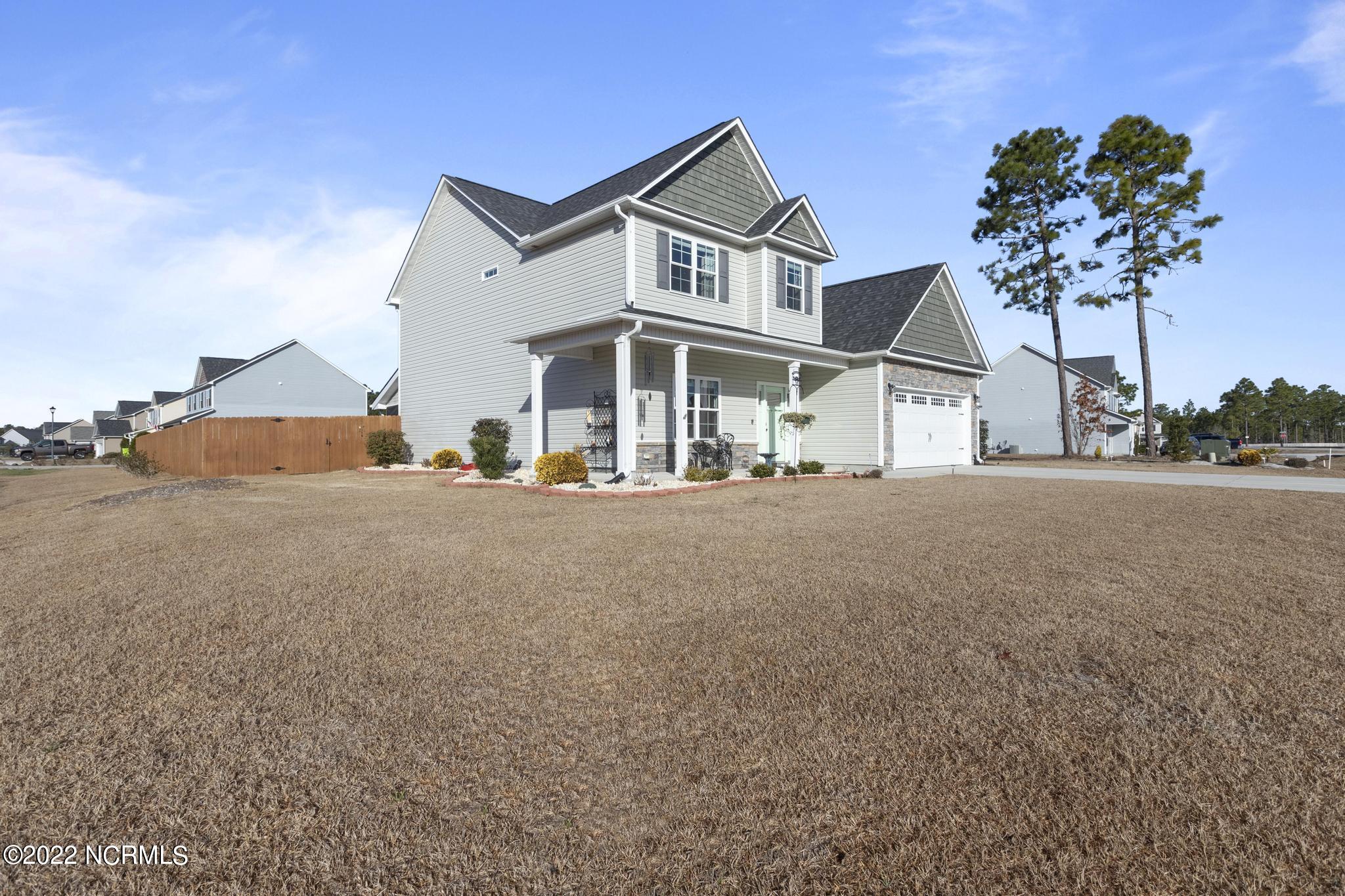 402 Kinroff Drive Hubert, NC 28539 - Photo 3 of 39 IMG_1546