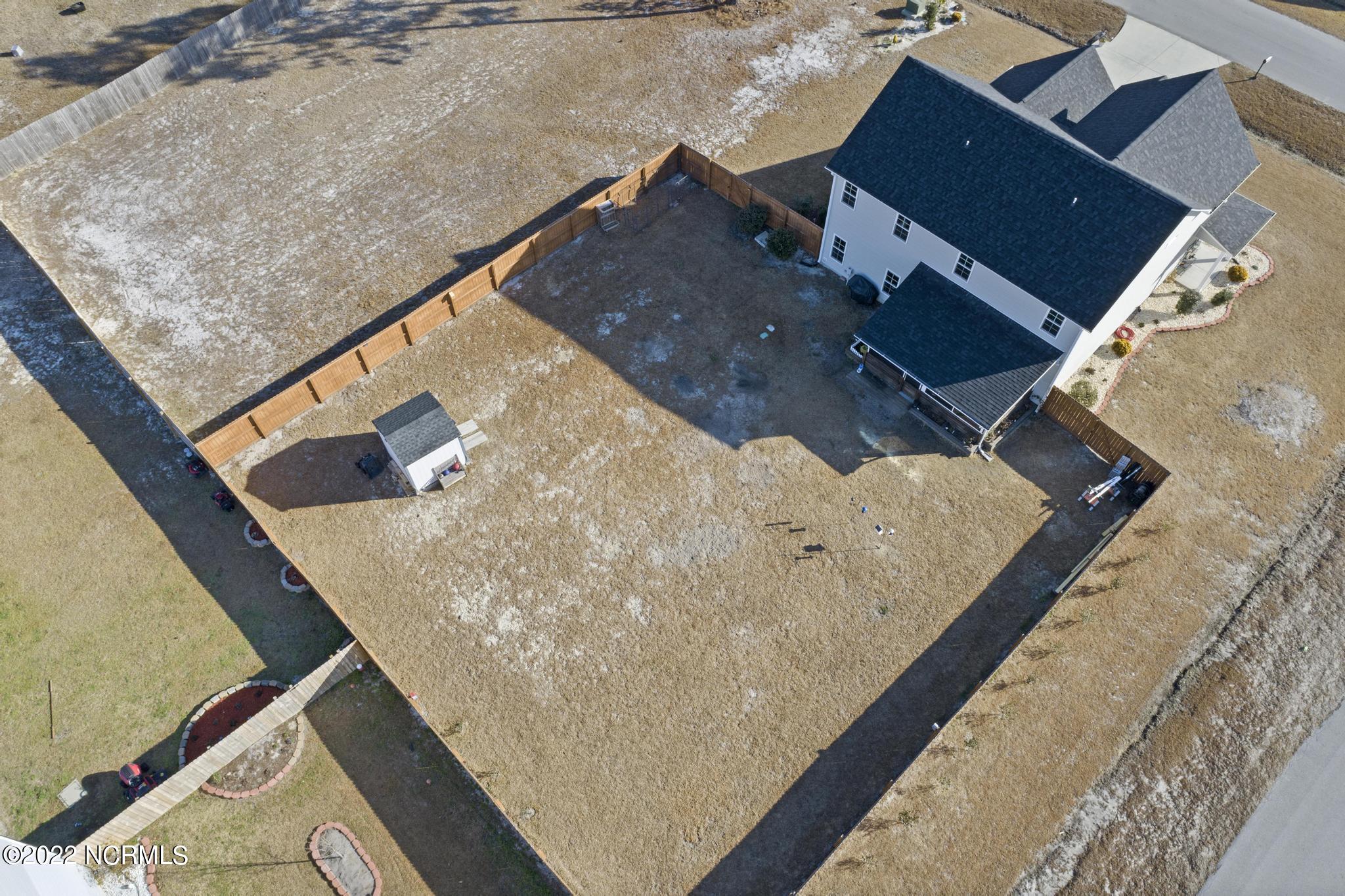 402 Kinroff Drive Hubert, NC 28539 - Photo 33 of 39 DJI_0301