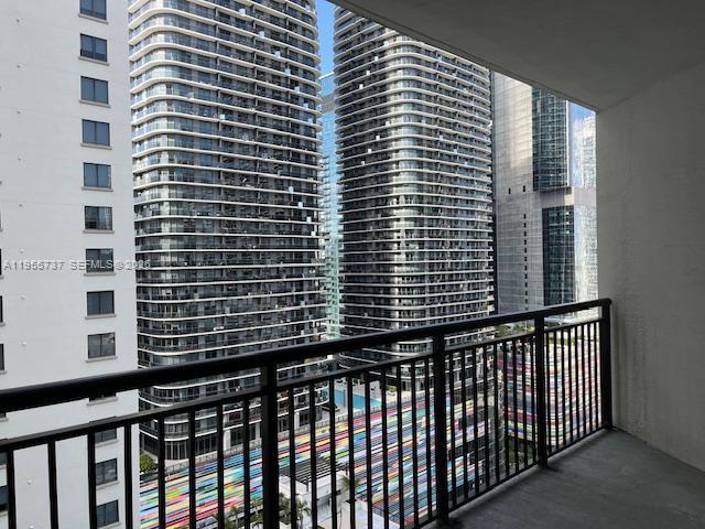 999 Southwest 1st Avenue, Unit 2301 Miami, FL 33130 - Photo 33 of 36