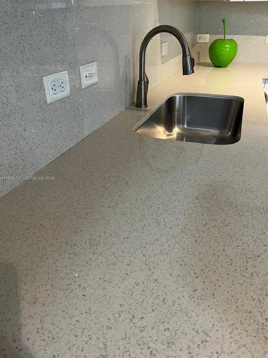 999 Southwest 1st Avenue, Unit 2301 Miami, FL 33130 - Photo 10 of 36