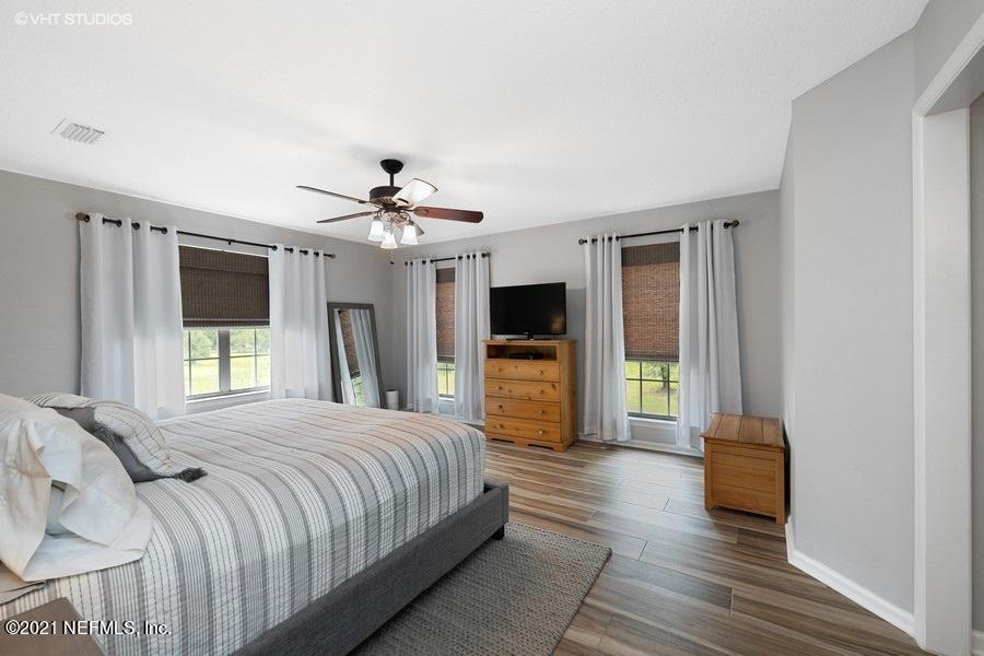 1369 Otis Road Jacksonville, FL 32220 - Photo 17 of 48 Primary Bedroom