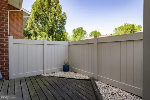 $350,000 | 8 Mallow Place, Wilmington, DE 19810