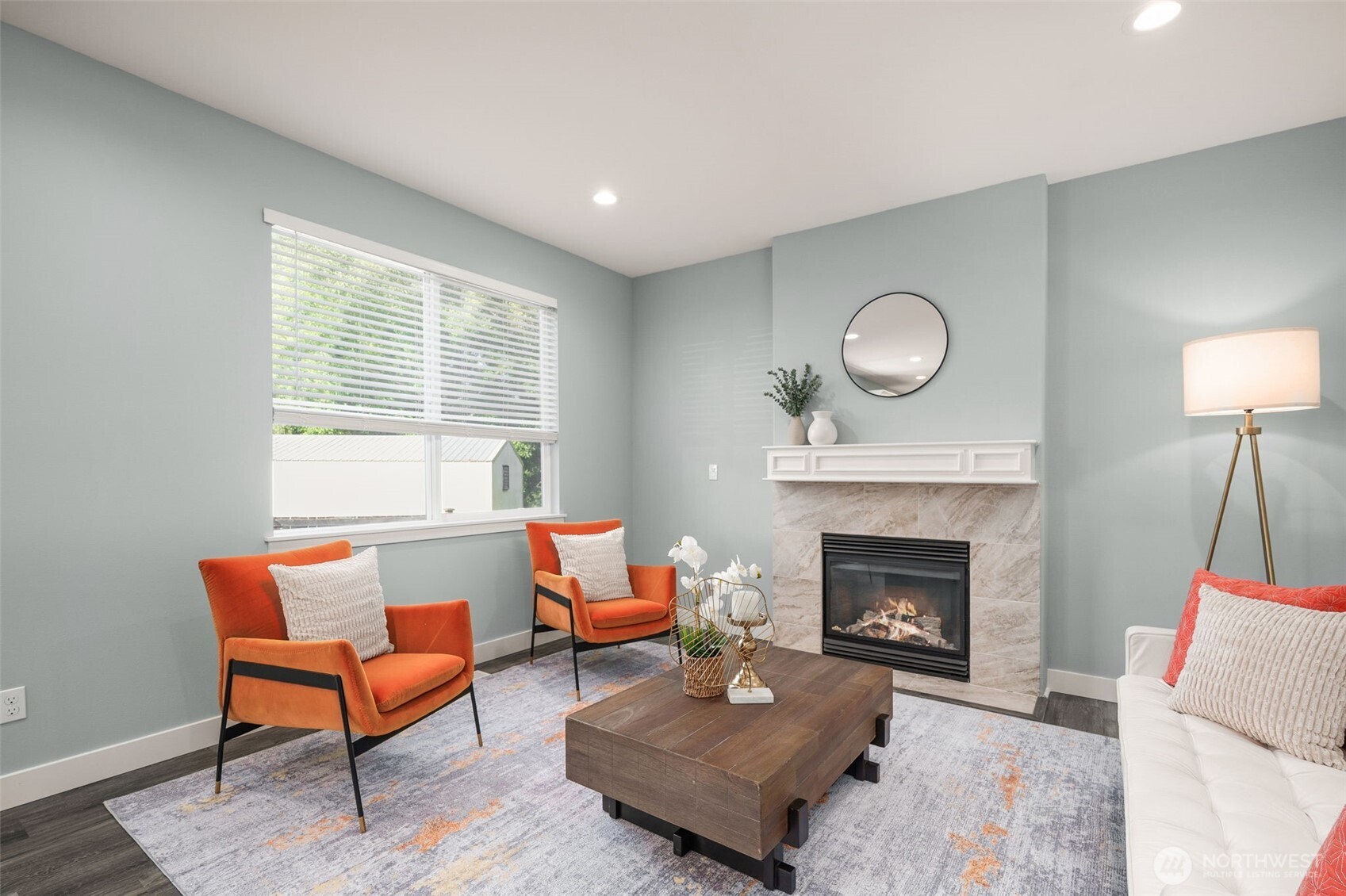 20121 Bartlett Road Bothell, WA 98012 - Photo 7 of 36