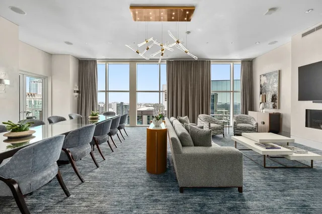 $1,195,000 | 98 San Jacinto Boulevard, Unit 1201, Austin, TX 78701