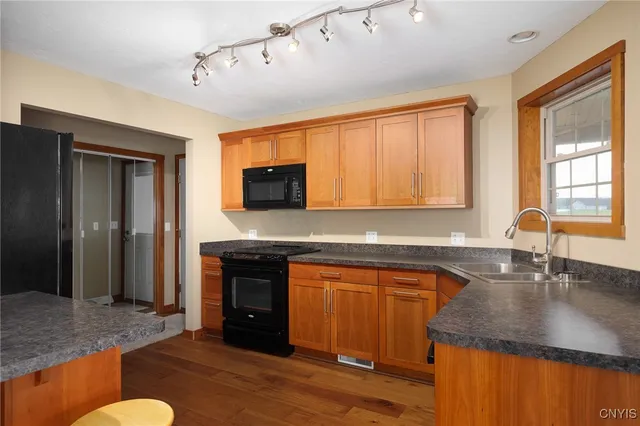 $349,500 | 11831 K K Francis Kellogg Lane, Adams, NY 13606