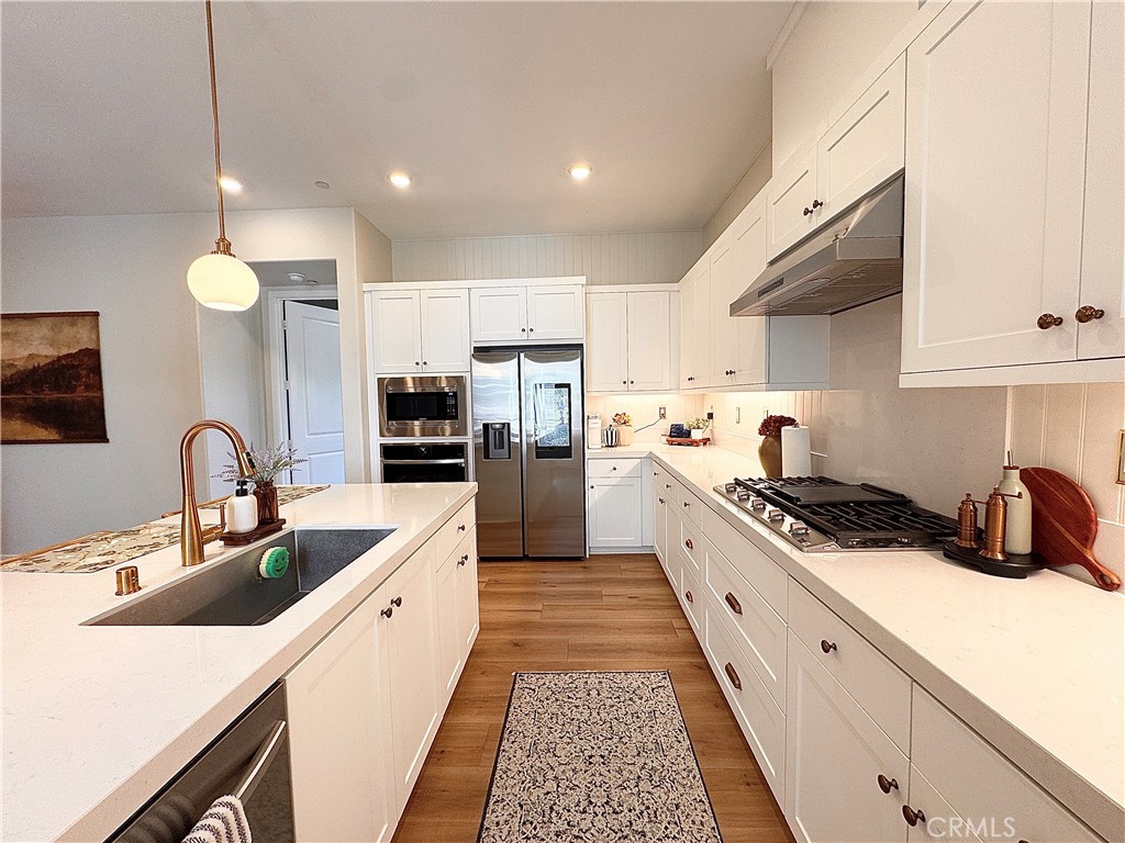 26729 Greylock Lane Stevenson Ranch, CA 91381 - Photo 6 of 25