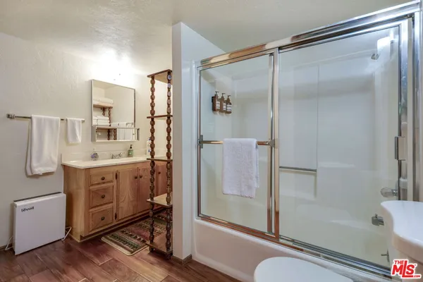 $380,000 | 2378 Rim Of The World Drive, Running Springs, CA 92382