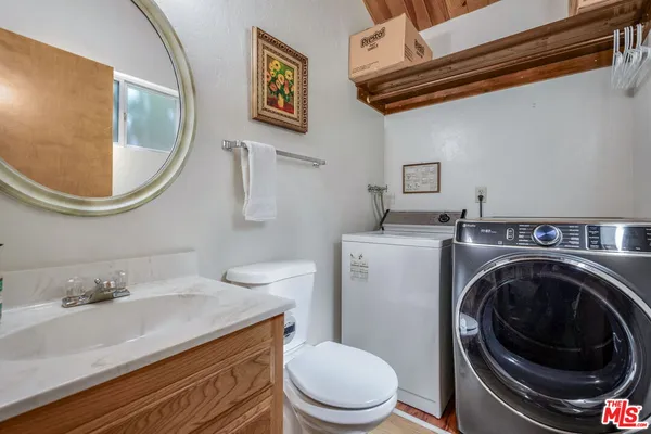 $380,000 | 2378 Rim Of The World Drive, Running Springs, CA 92382