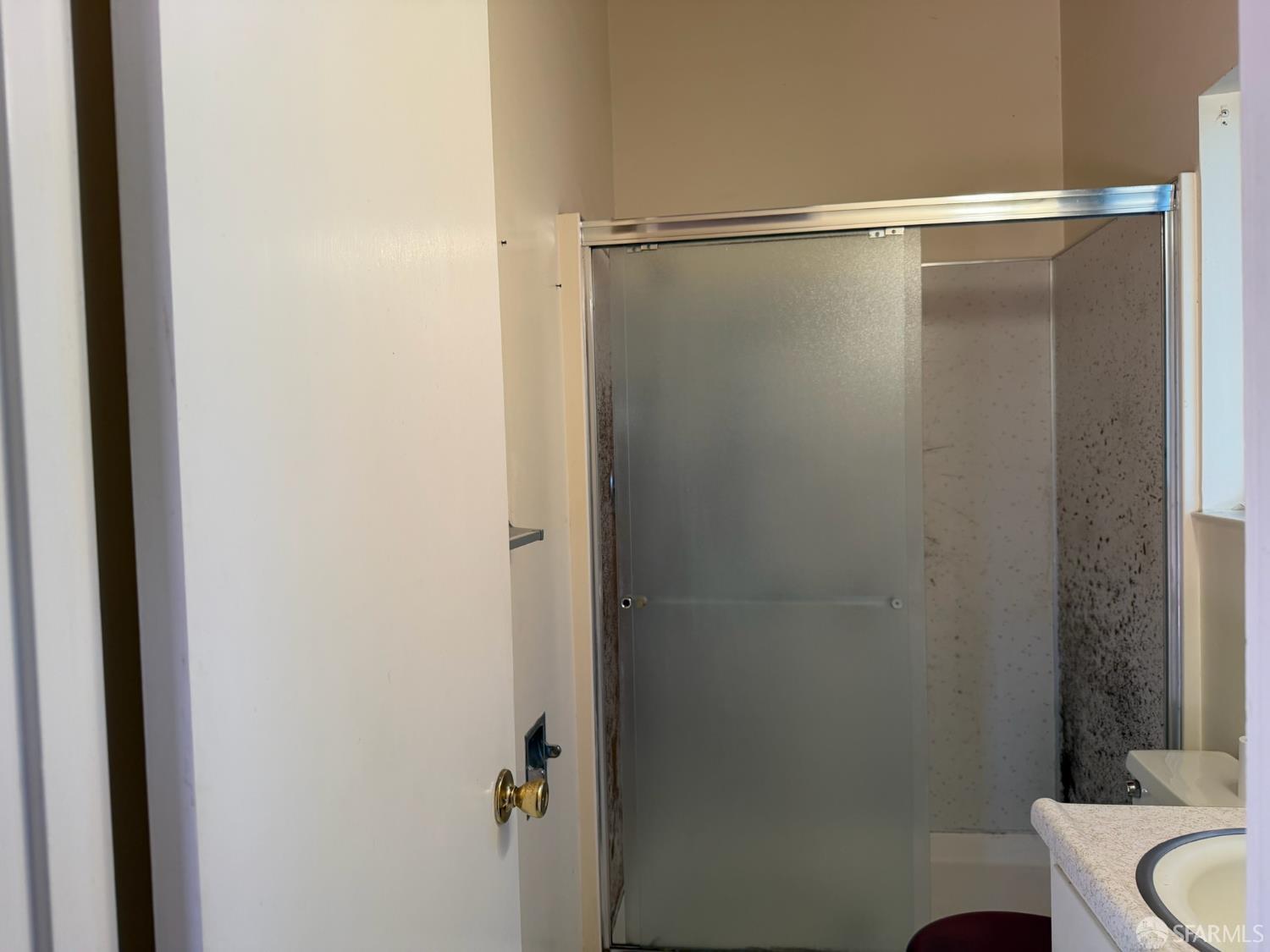 7101 Pinehaven Road Oakland, CA 94611 - Photo 25 of 45