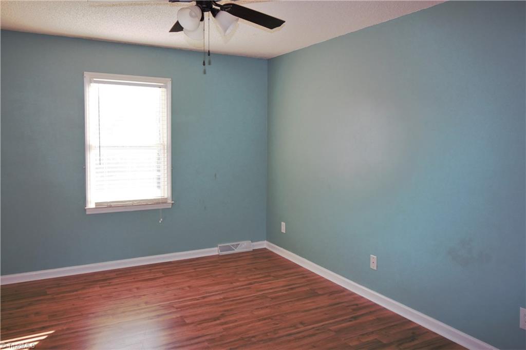 5817 Jones Road Walkertown, NC 27051 - Photo 11 of 22 Gallery Image 11
