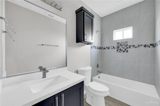 $1,350 | 1700 Angelina Drive, Unit 4, San Juan, TX 78589