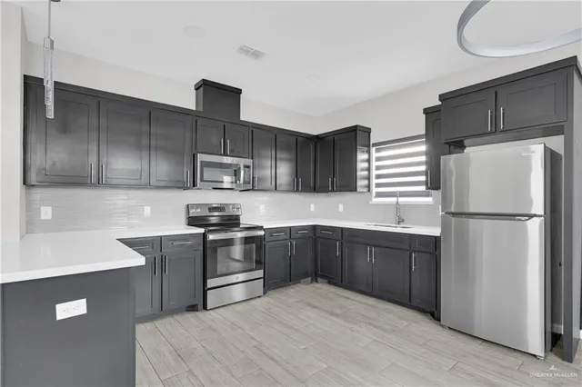 $1,350 | 1700 Angelina Drive, Unit 4, San Juan, TX 78589