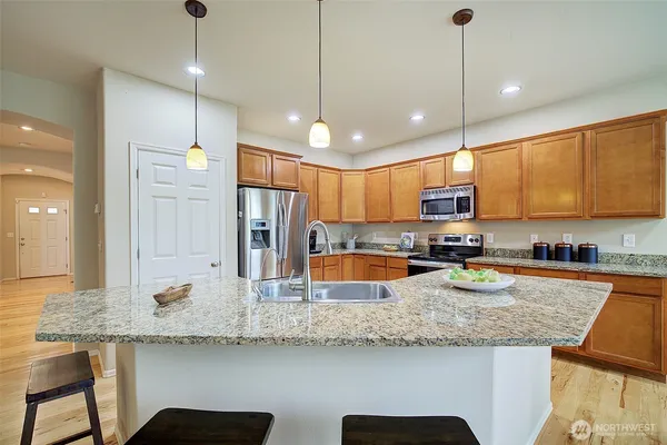 $1,099,000 | 12152 Wilmington Way, Mukilteo, WA 98275