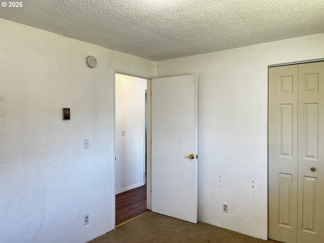 2385 19th Street Florence, OR 97439 - Photo 45 of 47 a view of room