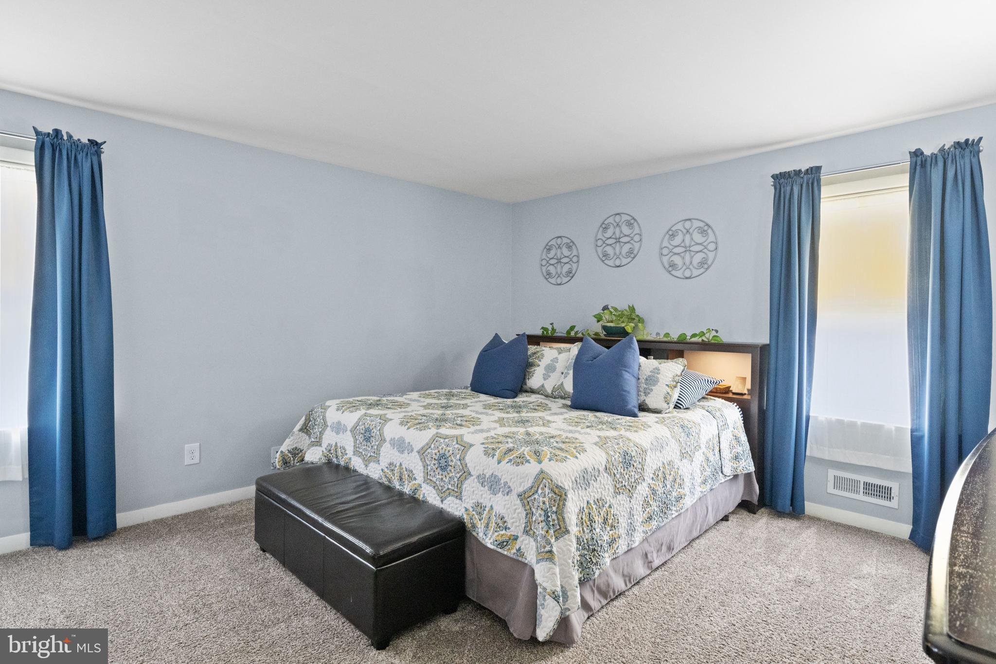2124 Haverford Road Ardmore, PA 19003 - Photo 11 of 35