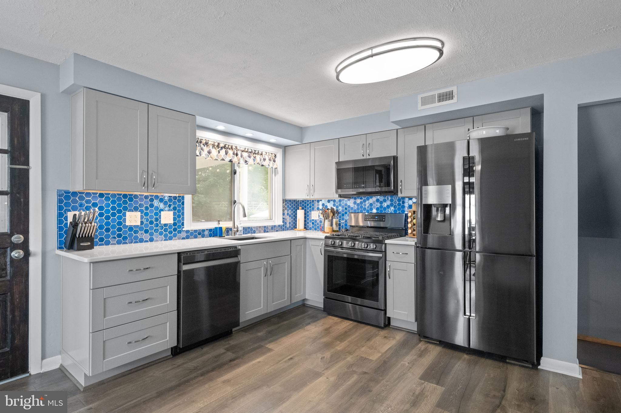 2124 Haverford Road Ardmore, PA 19003 - Photo 7 of 35