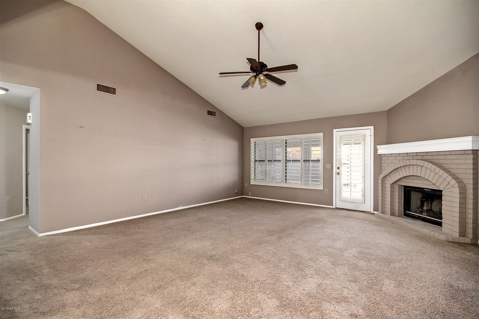 3918 East Frye Road Phoenix, AZ 85048 - Photo 12 of 39 0031-Frye (32)