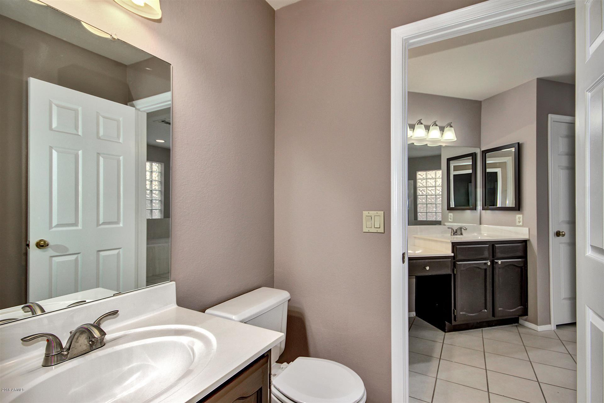 3918 East Frye Road Phoenix, AZ 85048 - Photo 21 of 39 0018-Frye (18)
