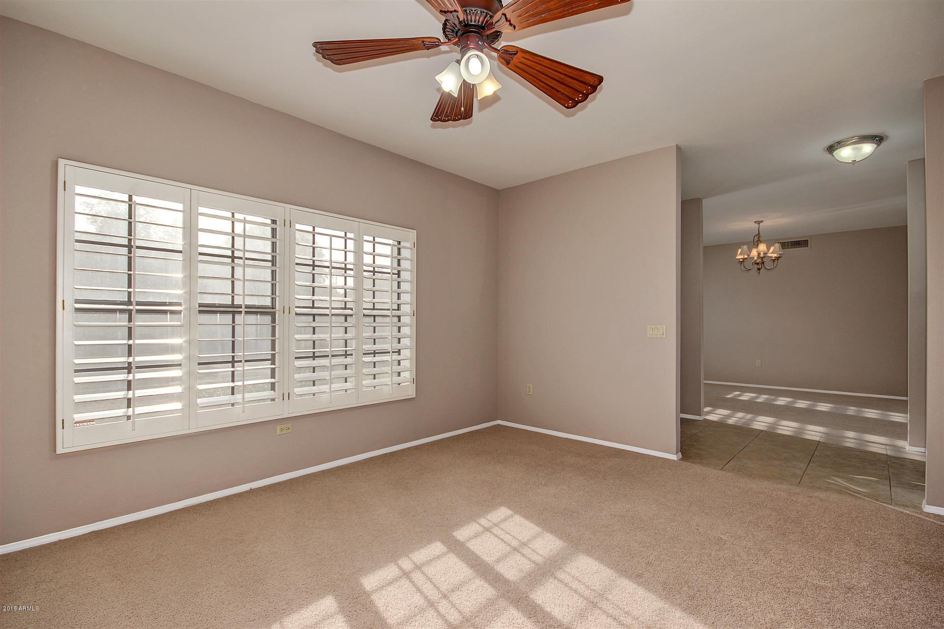 3918 East Frye Road Phoenix, AZ 85048 - Photo 5 of 39 0012-Frye (12)