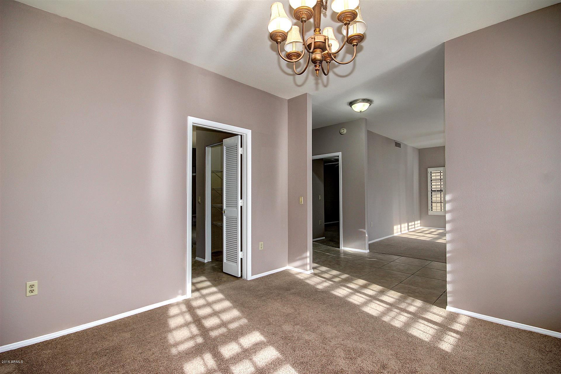 3918 East Frye Road Phoenix, AZ 85048 - Photo 8 of 39 0015-Frye (16)