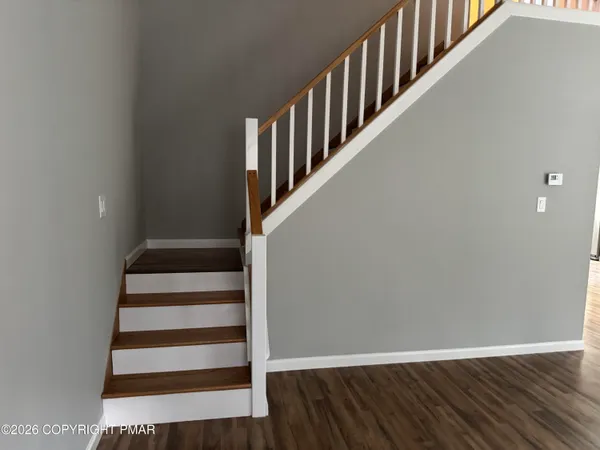 $1,850 | 35 Brookeville Terrace, Mount Pocono, PA 18344