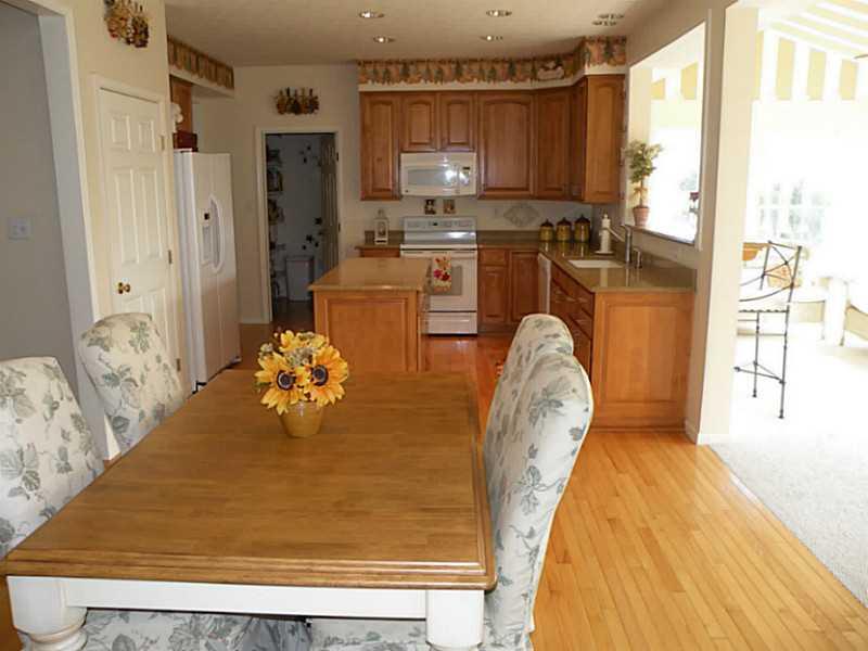 311 Buffalo Ridge Road Canonsburg, PA 15317 - Photo 6 of 25 Kitchen. 311 Buffalo Ridge Road Kitchen