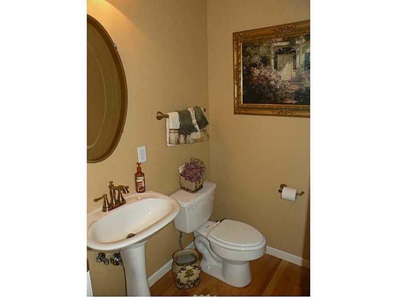 311 Buffalo Ridge Road Canonsburg, PA 15317 - Photo 8 of 25 Partial Bath. 311 Buffalo Ridge Road Powder Room