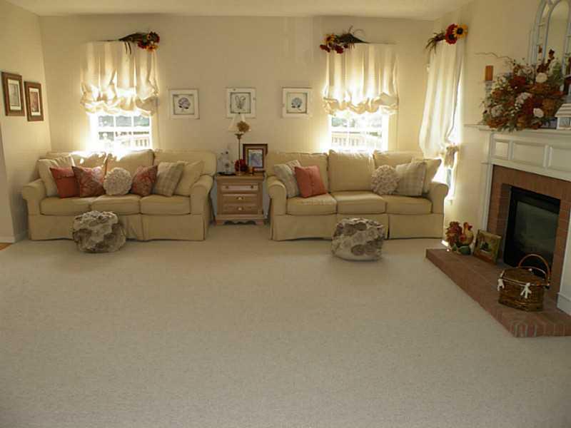 311 Buffalo Ridge Road Canonsburg, PA 15317 - Photo 9 of 25 Family Room. 311 Buffalo Ridge Road Family Room